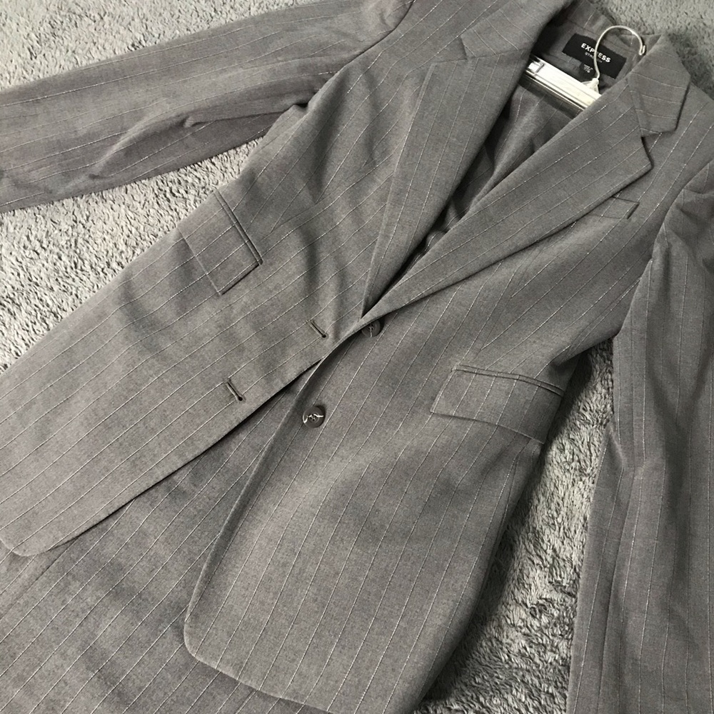Express stretch suit